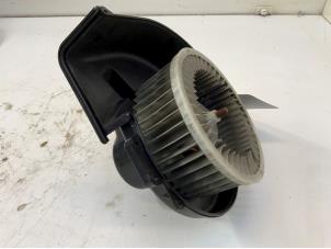 Used Heating and ventilation fan motor Volkswagen Polo IV (9N1/2/3) 1.4 TDI 70 Price € 20,00 Margin scheme offered by Autodemontage van der Iest