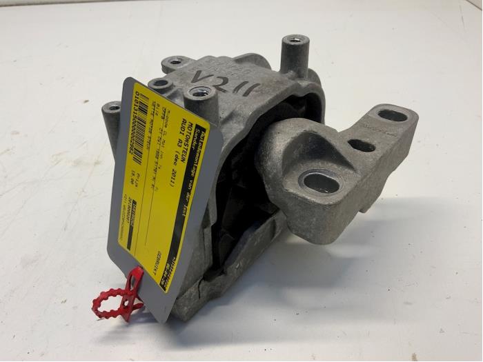 Usagé Support moteur Audi A3 (8P1) 2.0 TDI 16V Prix € 15,00 Règlement à la marge proposé par Autodemontage van der Iest