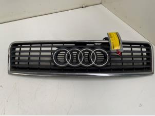 Gebrauchte Grill Audi A6 Avant (C5) 2.5 TDI V6 24V Preis € 40,00 Margenregelung angeboten von Autodemontage van der Iest