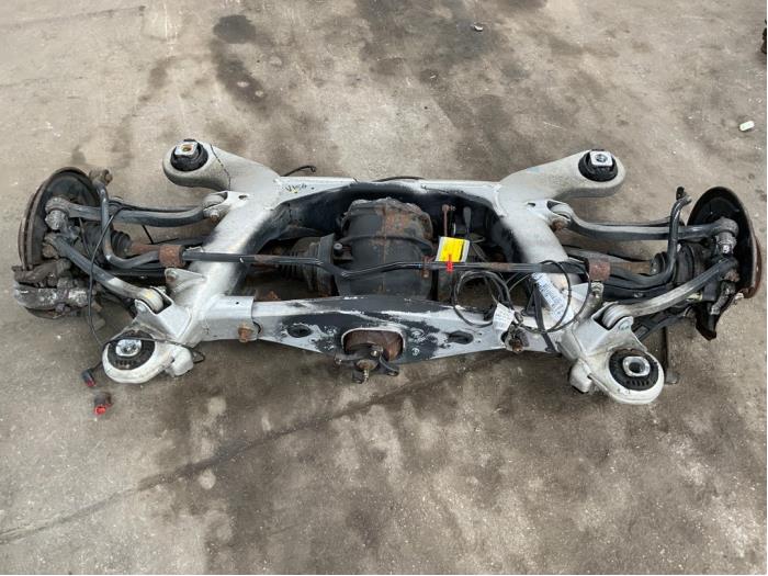Usagé Faux châssis Mercedes E Combi (S211) 3.2 E-320 CDI 24V Prix sur demande proposé par Autodemontage van der Iest