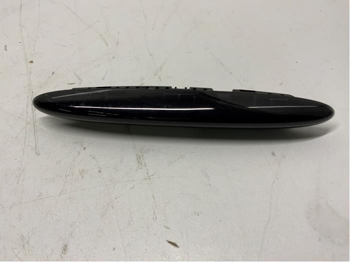 Begagnade PDC-panel Mercedes E Combi (S211) 3.2 E-320 CDI 24V Pris € 30,00 Marginaltabell erbjuds av Autodemontage van der Iest