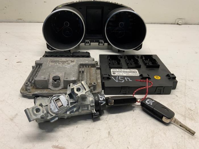 Used Ignition lock + computer Volkswagen Golf VI (5K1) 1.4 TSI 122 16V Price € 225,00 Margin scheme offered by Autodemontage van der Iest