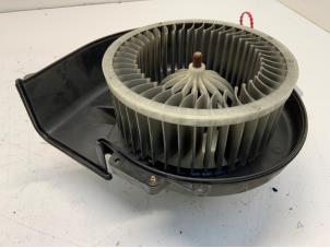 Used Heating and ventilation fan motor Volkswagen Polo IV (9N1/2/3) 1.4 FSI 16V Price € 35,00 Margin scheme offered by Autodemontage van der Iest