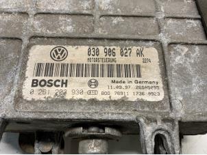Engine management computer from a Seat Arosa (6H1) 1.0 MPi 1998