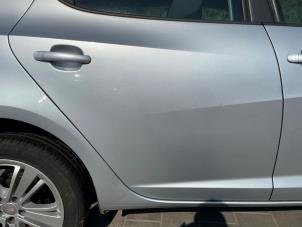 Używane Drzwi prawe tylne wersja 4-drzwiowa Seat Ibiza IV (6J5) 1.4 16V Cena € 129,99 Procedura marży oferowane przez Autodemontage van der Iest