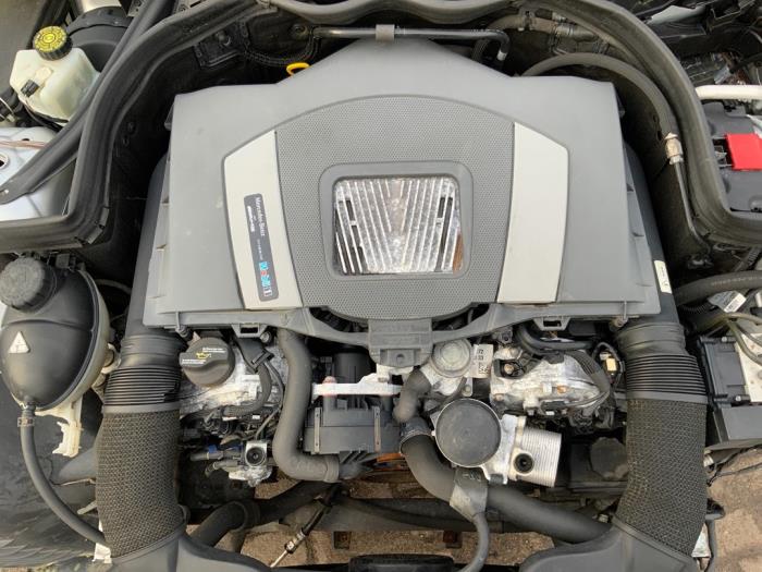 Motor de un Mercedes-Benz C (W204) 3.0 C-280 V6 24V 2007