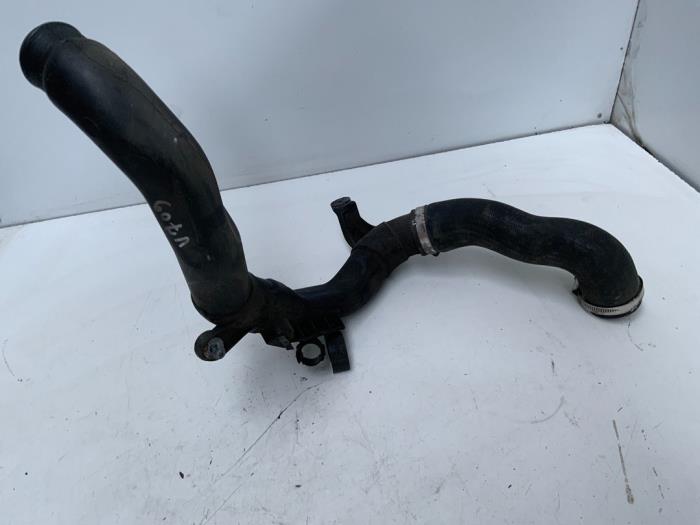 Gebrauchte Intercooler Rohr Volkswagen Polo V (6R) 1.2 TDI 12V BlueMotion Preis € 45,00 Margenregelung angeboten von Autodemontage van der Iest