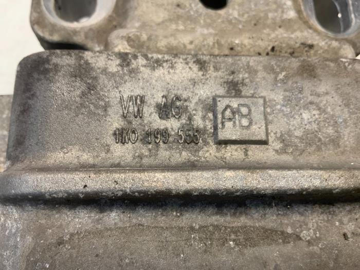 Engine mount Volkswagen Golf V 4Motion 3.2 R32 V6 24V 1K019955 100