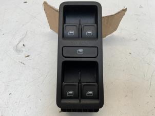 Usados Interruptor combinado de ventanillas Volkswagen Polo V (6R) 1.0 TSI 12V BlueMotion Precio € 35,00 Norma de margen ofrecido por Autodemontage van der Iest
