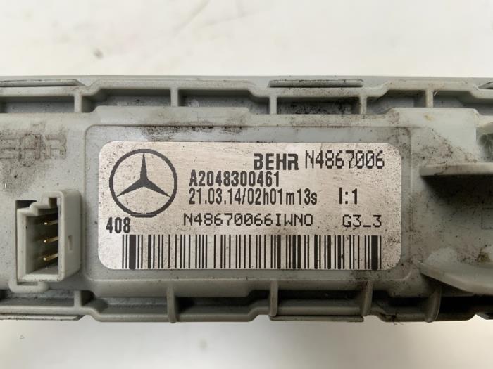 Heating element from a Mercedes-Benz E (W212) E-220 CDI 16V BlueEfficiency,BlueTEC 2014