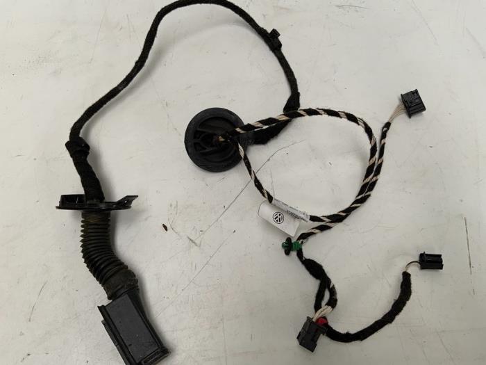 Usados Kabel (rózne) Volkswagen Golf VII (AUA) 1.6 TDI 16V Precio € 15,00 Norma de margen ofrecido por Autodemontage van der Iest