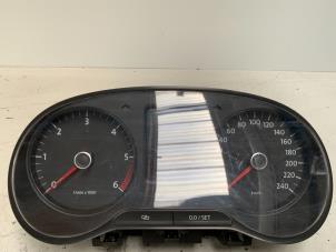 Used Odometer KM Volkswagen Polo V (6R) 1.6 TDI 16V 75 Price € 70,00 Margin scheme offered by Autodemontage van der Iest