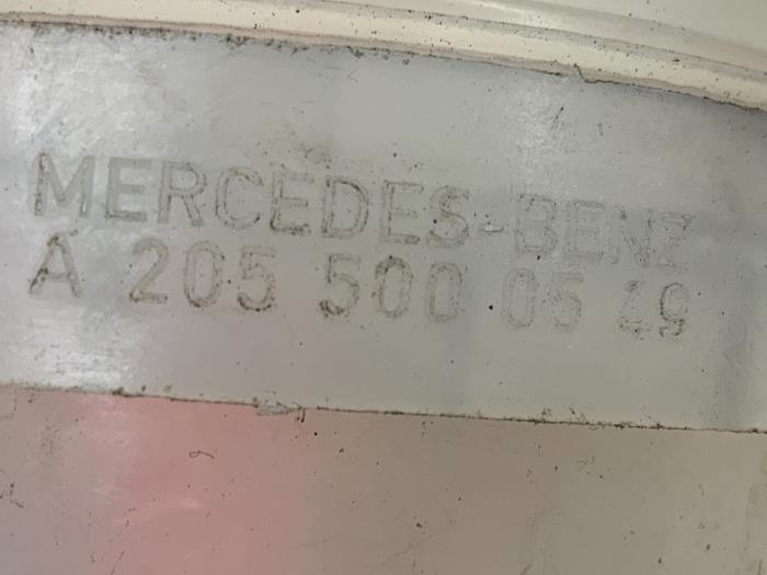 Ausgleichsbehälter van een Mercedes-Benz C (C205) C-250d 2.2 16V BlueTEC 2016