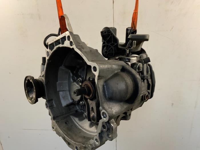 Gebrauchte Getriebe Volkswagen Fox (5Z) 1.2 Preis € 180,00 Margenregelung angeboten von Autodemontage van der Iest