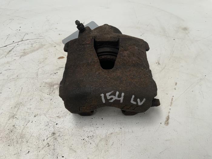 Gebrauchte Bremszange links vorne Volkswagen Polo IV (9N1/2/3) 1.4 TDI 80 Preis auf Anfrage angeboten von Autodemontage van der Iest
