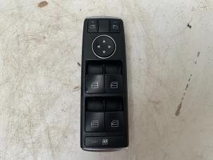 Used Multi-functional window switch Mercedes A (W176) 2.2 A-200 CDI, A-200d 16V 4-Matic Price € 44,99 Margin scheme offered by Autodemontage van der Iest
