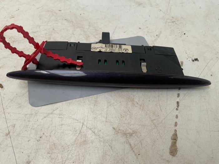 Begagnade PDC-modul Mercedes B (W245) 2.0 B-180 CDI 16V Pris € 30,00 Marginaltabell erbjuds av Autodemontage van der Iest