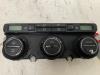 Heater control panel from a Volkswagen Golf V (1K1) 1.6 FSI 16V 2004