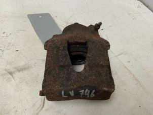 Used Front brake calliper, left Skoda Octavia (1Z3) 1.6 FSI 16V Price € 14,99 Margin scheme offered by Autodemontage van der Iest