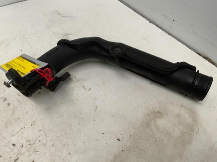 Usagé Tube intercooler Audi A3 (8P1) 2.0 TDI 16V Prix € 29,99 Règlement à la marge proposé par Autodemontage van der Iest