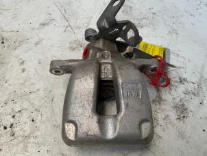 Used Rear brake calliper, left Skoda Octavia (1Z3) 1.6 FSI 16V Price € 34,99 Margin scheme offered by Autodemontage van der Iest