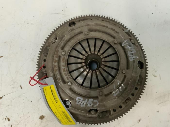 Used Flywheel Volkswagen Polo V (6R) 1.2 12V Price € 100,00 Margin scheme offered by Autodemontage van der Iest