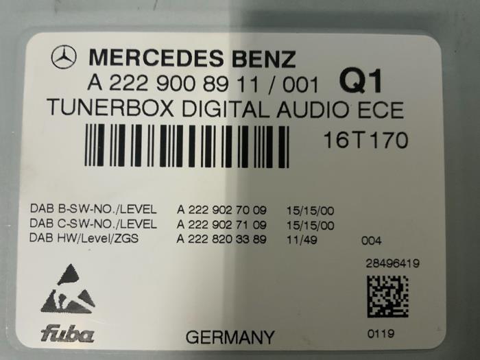 Module radio d'un Mercedes-Benz C (C205) C-250d 2.2 16V BlueTEC 2016