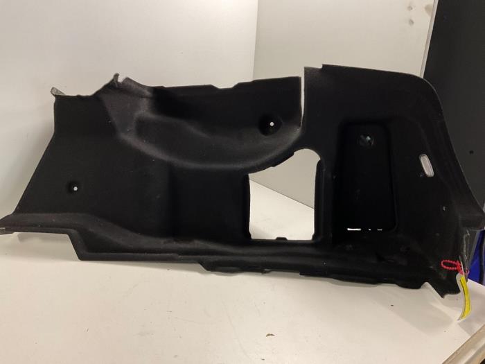 Boot lining right Mercedes E E-350 CDI V6 24V BlueEfficiency - A2126901441