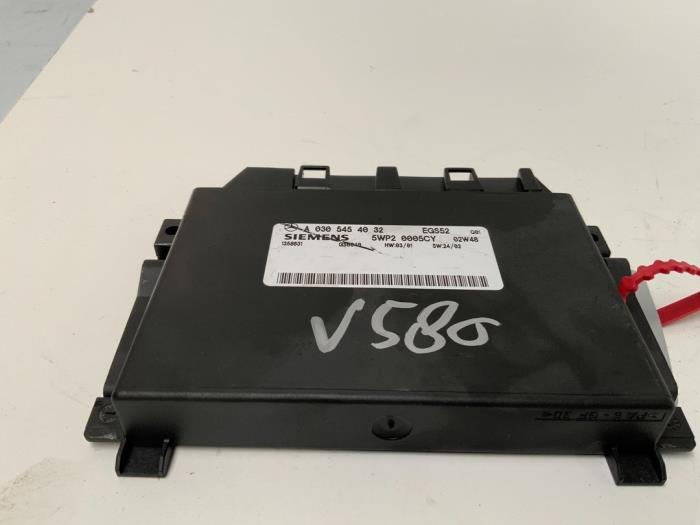 Used Automatic gearbox computer Mercedes E (W211) 2.2 E-220 CDI 16V Price € 60,00 Margin scheme offered by Autodemontage van der Iest