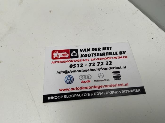Sicherungskasten BMW 5 serie 530i 24V - 690659905