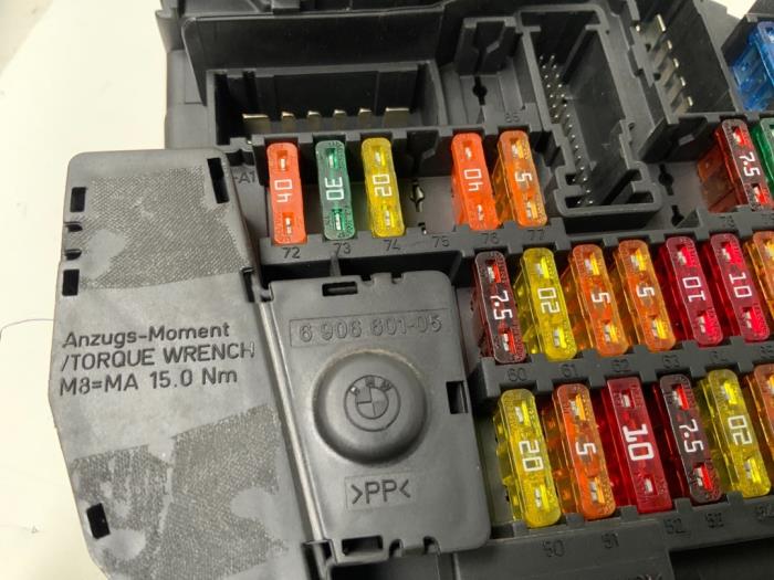 Sicherungskasten BMW 5 serie 530i 24V - 690659905