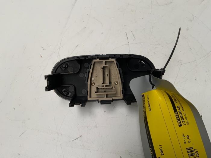 Mirror switch from a MINI Mini One/Cooper (R50) 1.6 16V One 2001