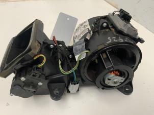 Used Heating and ventilation fan motor Mercedes ML II (164/4JG) 3.0 ML-320 CDI 4-Matic V6 24V Price € 40,00 Margin scheme offered by Autodemontage van der Iest