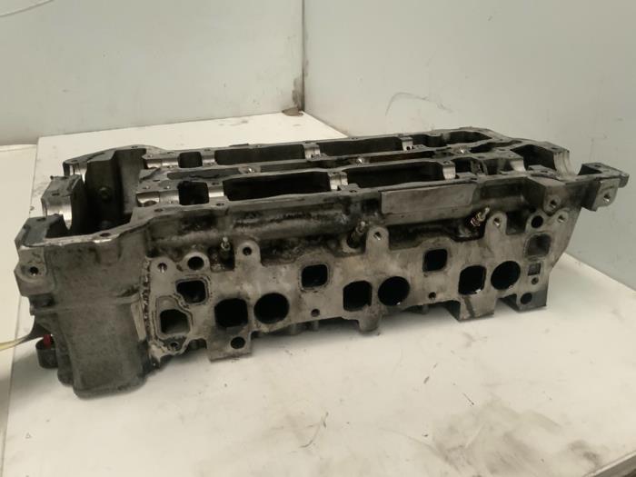 Cylinder head Mercedes ML II 3.0 ML-320 CDI 4-Matic V6 24V ...