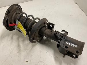 Used Front shock absorber, right Mercedes E (W212) E-300 V6 24V BlueEFFICIENCY 4-Matic Price € 50,00 Margin scheme offered by Autodemontage van der Iest