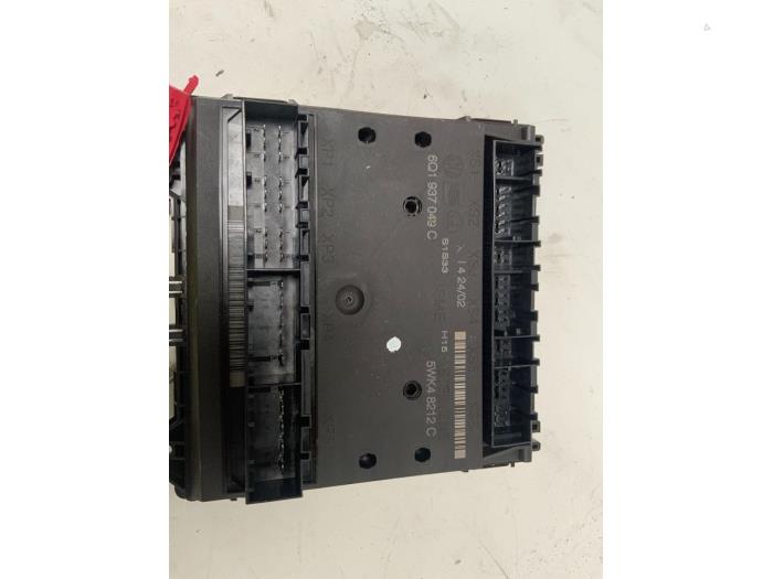 Gebrauchte Steuergerät Body Control Volkswagen Polo IV (9N1/2/3) 1.4 16V Preis € 25,00 Margenregelung angeboten von Autodemontage van der Iest