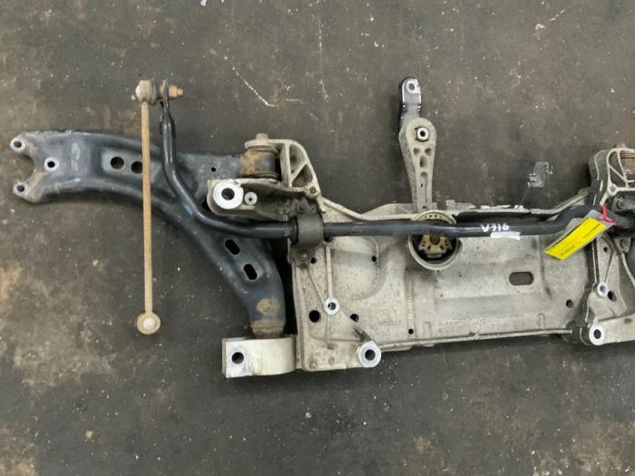 Subframe from a Audi A3 Sportback (8PA) 2.0 TDI 16V 2010