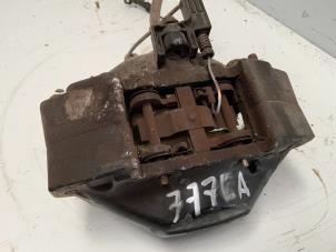 Used Rear brake calliper, left Mercedes ML I (163) 270 2.7 CDI 20V Price € 30,00 Margin scheme offered by Autodemontage van der Iest
