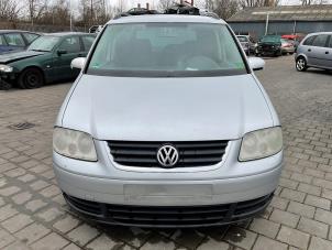 Used Front end, complete Volkswagen Touran (1T1/T2) 2.0 TDI 16V 140 Price € 650,00 Margin scheme offered by Autodemontage van der Iest