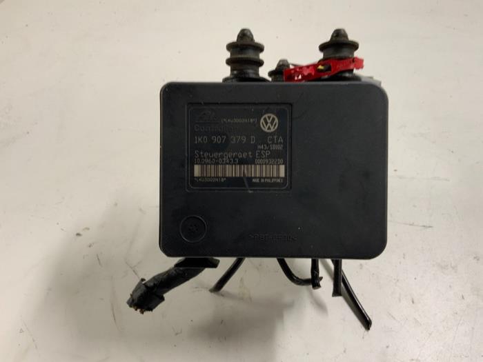 Begagnade ABS-pump Audi A3 (8P1) 2.0 16V FSI Pris € 59,99 Marginaltabell erbjuds av Autodemontage van der Iest