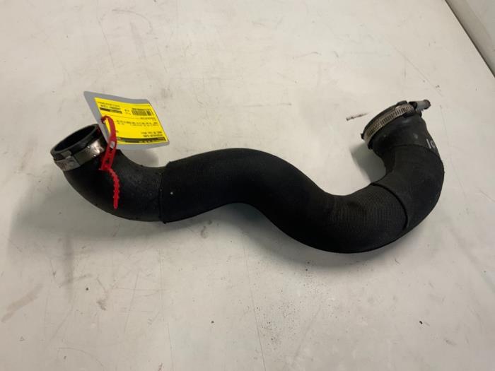 Gebrauchte Intercooler Schlauch Audi A5 Sportback (8TA) 2.0 TFSI 16V Preis € 10,00 Margenregelung angeboten von Autodemontage van der Iest