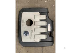 Used Engine cover Volkswagen Golf V (1K1) 2.0 TDI 16V Price € 19,50 Margin scheme offered by Autodemontage van der Iest