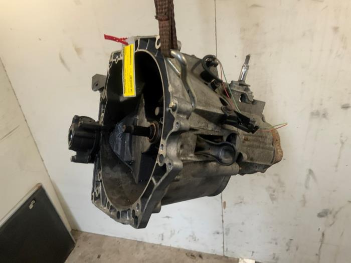 Gebrauchte Getriebe Peugeot Partner (GC/GF/GG/GJ/GK) 1.6 HDI 90 16V Preis € 300,00 Margenregelung angeboten von Autodemontage van der Iest