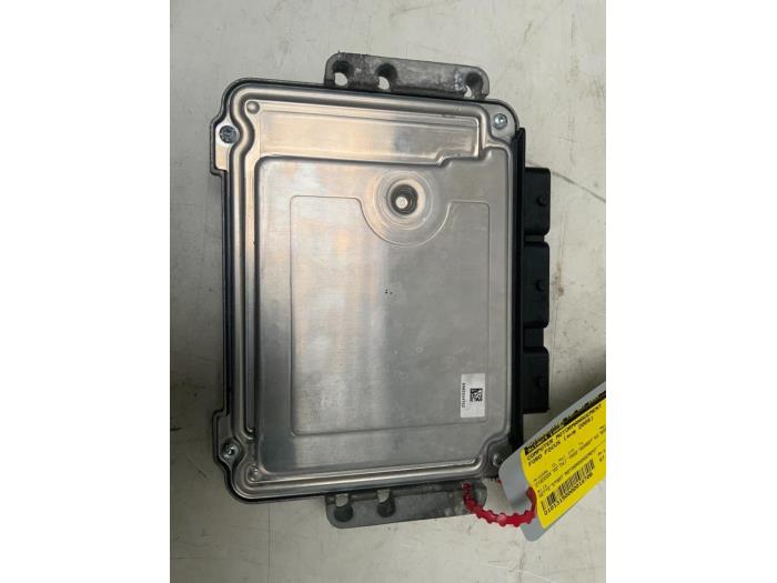 Used Engine management computer Ford Focus 2 1.6 TDCi 16V 100 Price € 67,50 Margin scheme offered by Autodemontage van der Iest