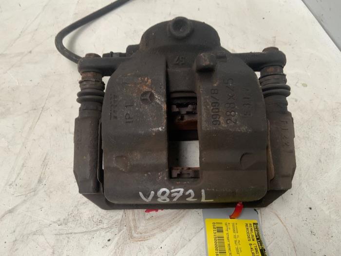 Gebrauchte Bremszange links vorne Mercedes B (W245) 2.0 B-200 16V Turbo Preis € 12,50 Margenregelung angeboten von Autodemontage van der Iest