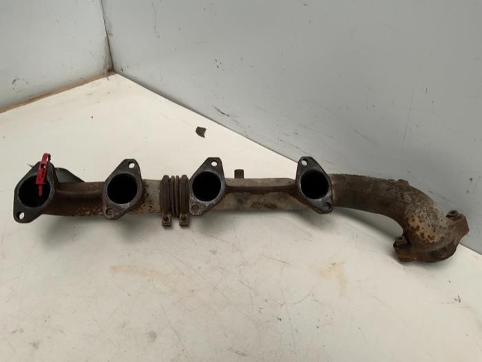 Gebrauchte Abgaskrümmer Mercedes S (W126) 500 SE,SEL Preis € 100,00 Margenregelung angeboten von Autodemontage van der Iest