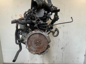 Motor van een Volkswagen Golf IV Variant (1J5) 1.9 TDI 100 2004