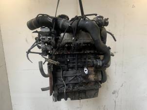 Motor van een Volkswagen Golf IV Variant (1J5) 1.9 TDI 100 2004