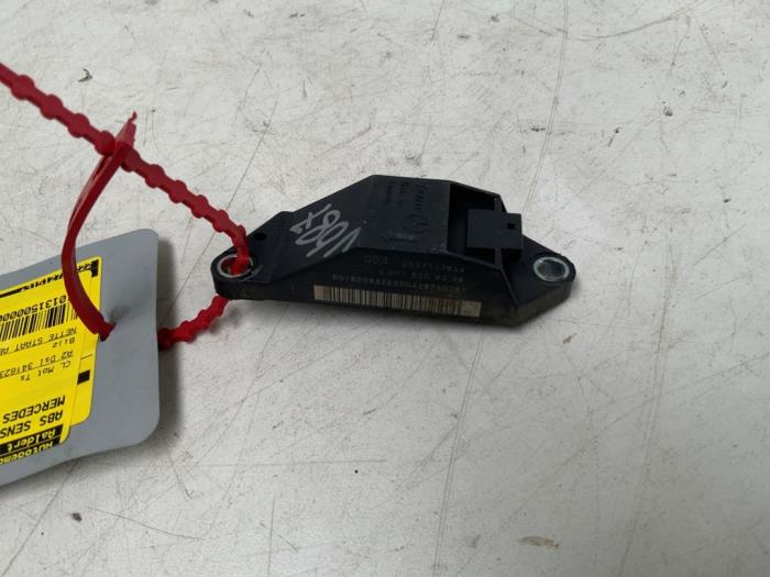 Begagnade ABS-sensor Mercedes E Combi (S211) 2.2 E-220 CDI 16V Pris € 15,00 Marginaltabell erbjuds av Autodemontage van der Iest