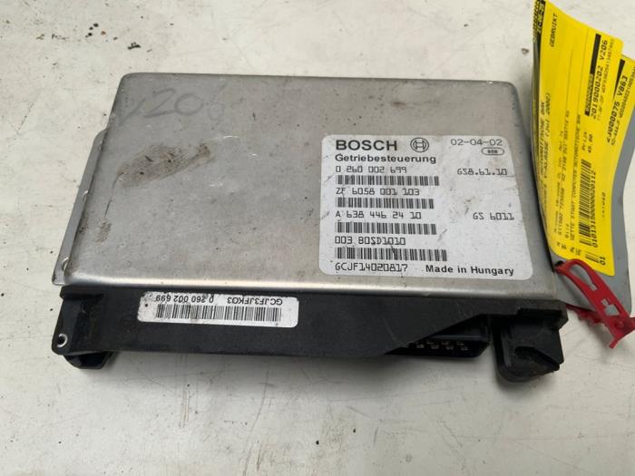 Used Automatic gearbox computer Mercedes V (638.2) V-220 2.2 CDI 16V Price € 45,00 Margin scheme offered by Autodemontage van der Iest